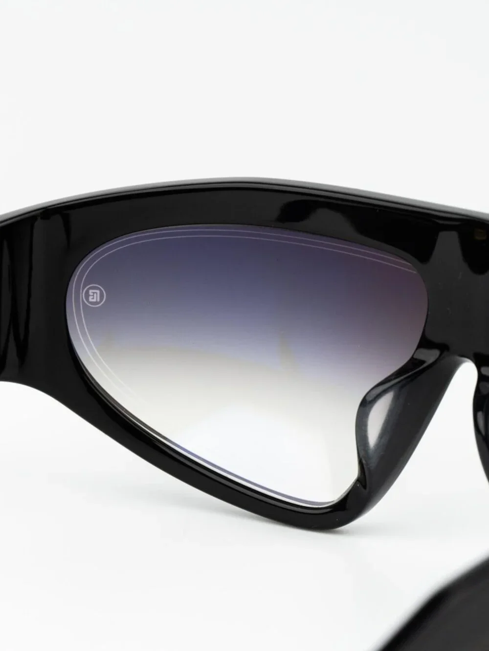 Balmain Men Sunglasses Titanium Black Gold Gradient Wraparound B-ESCAPE BPS-143A